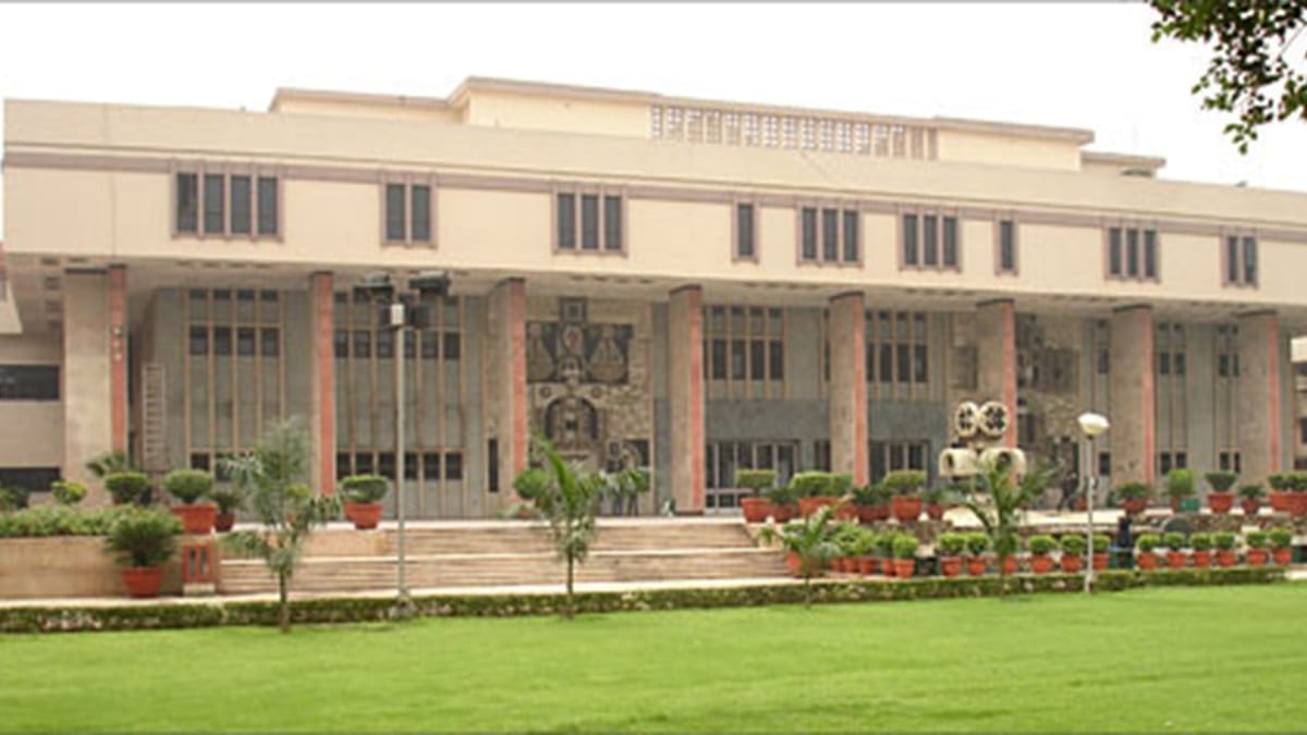 Delhi HC quashes about 1346 writ petitions challenging re-assessment orders issued after March 31st vide single judgment