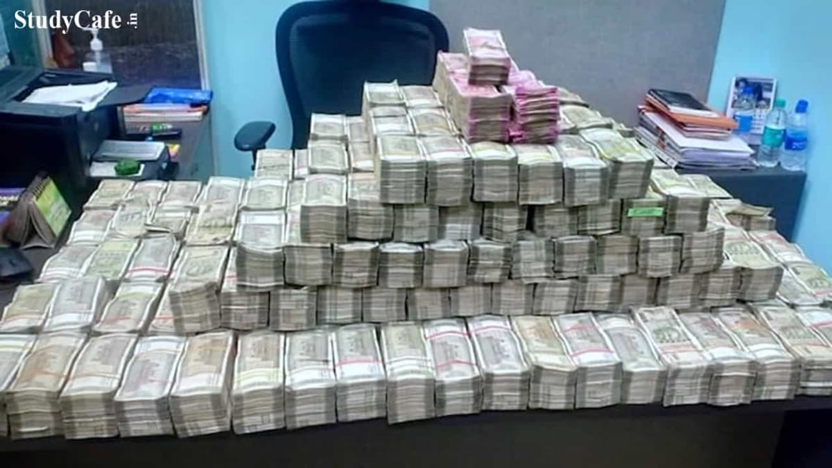 Kolkata Police recover Rs 8.25 crore cash from CA’s residence in Kolkata; Issued Notice