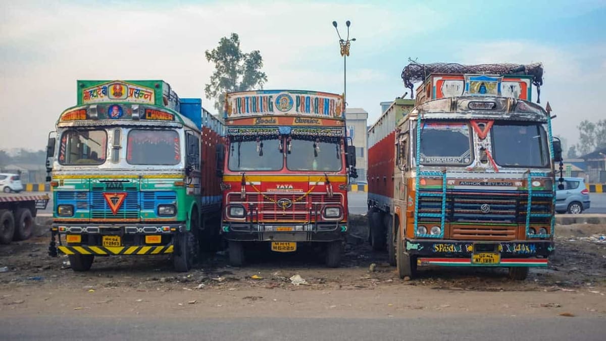 Not writing date and discrepancy in truck number human error: HC deletes penalty