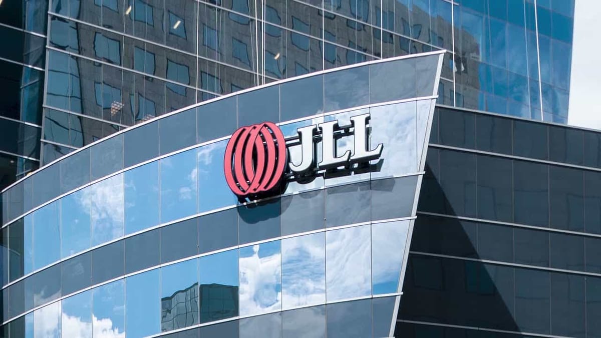 Vacancy for Accounting, Finance, Commerce Degree, Diploma at JLL