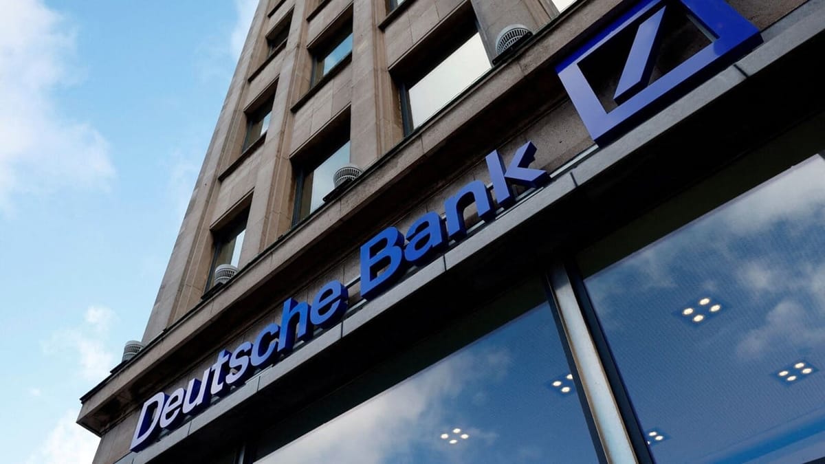 B.Com Graduate Vacancy at Deutsche Bank