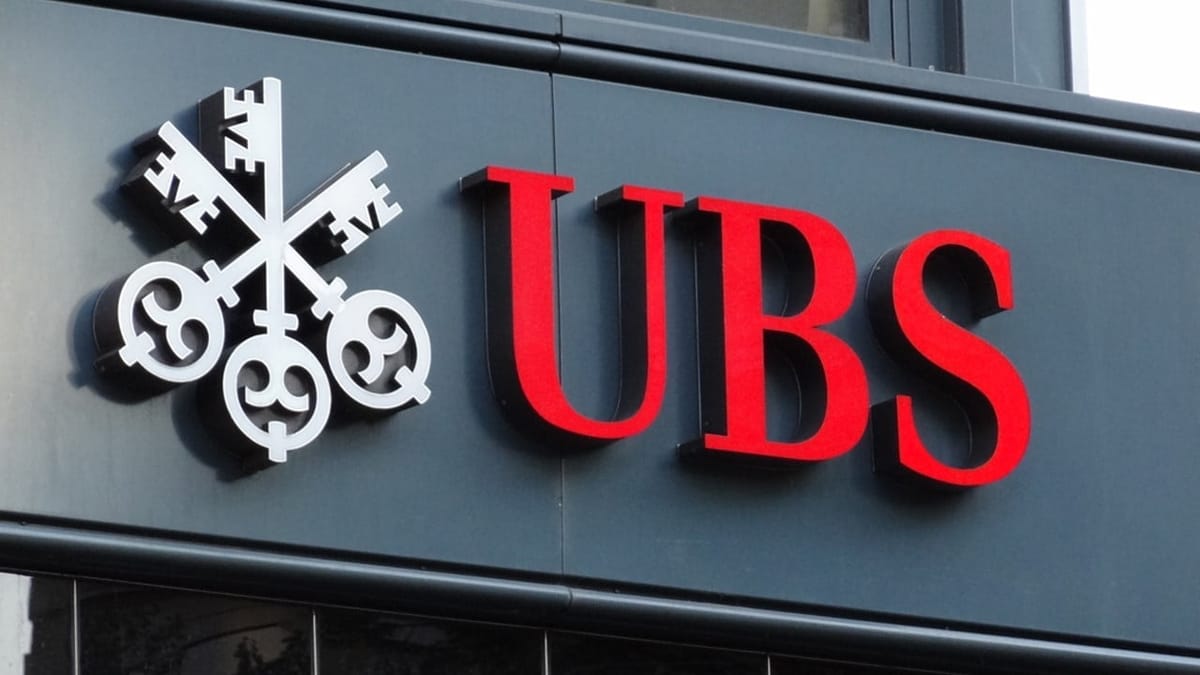 Consumer Associate Vacancy at UBS