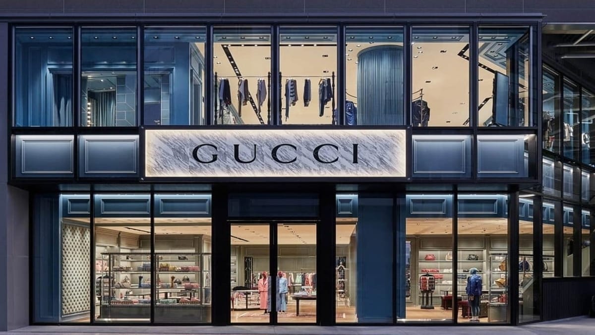 Job Opportunity for Client Advisor at Gucci
