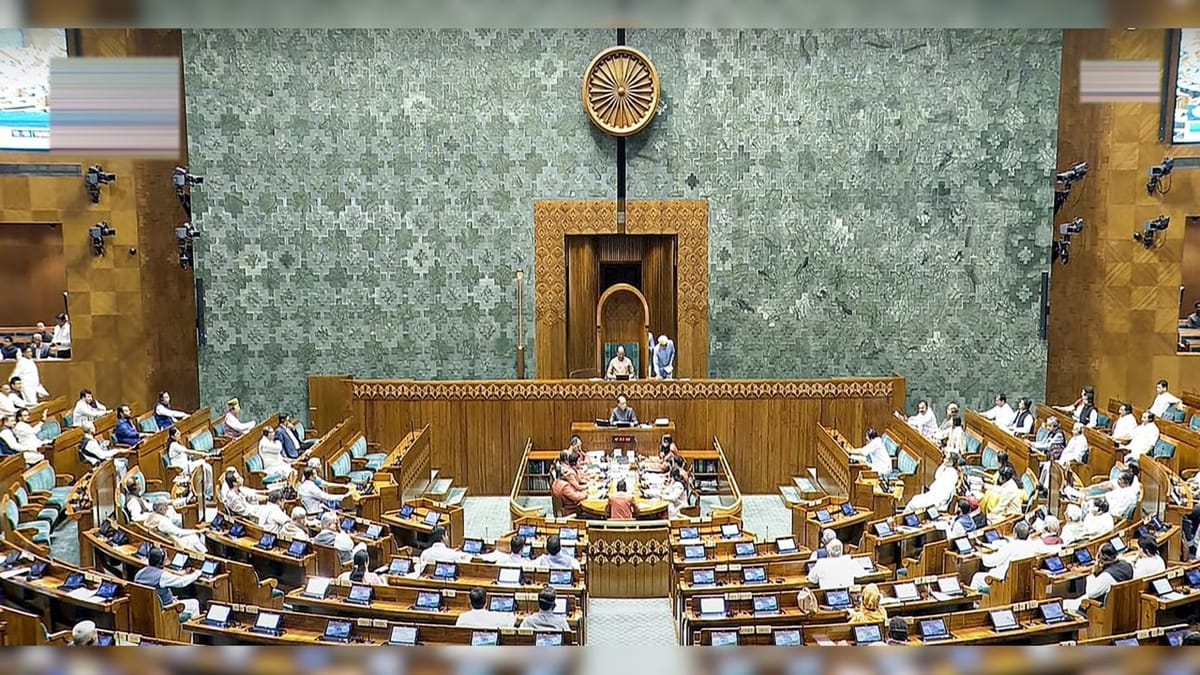 Income Tax Bill 2025: Parliamentary Panel Wants More Power for Tax Officials, Keeps CA-Only Rule for Tax Audit