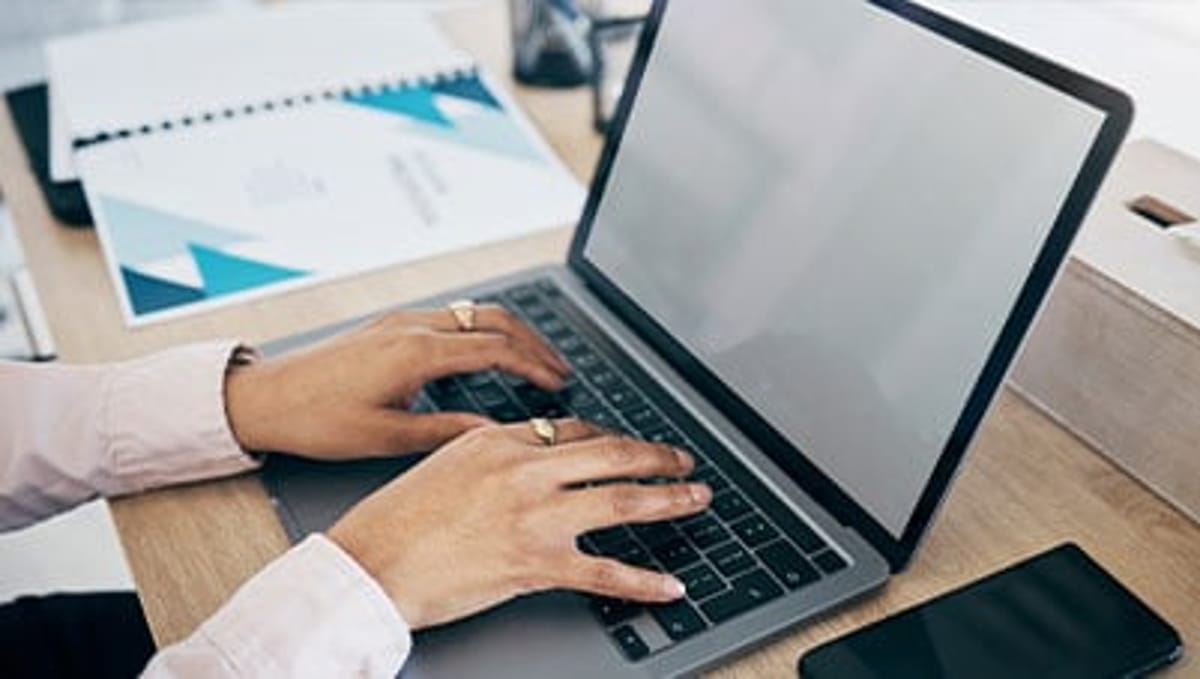 Unlock business growth this Independence Day with Bajaj Finserv Business Loan