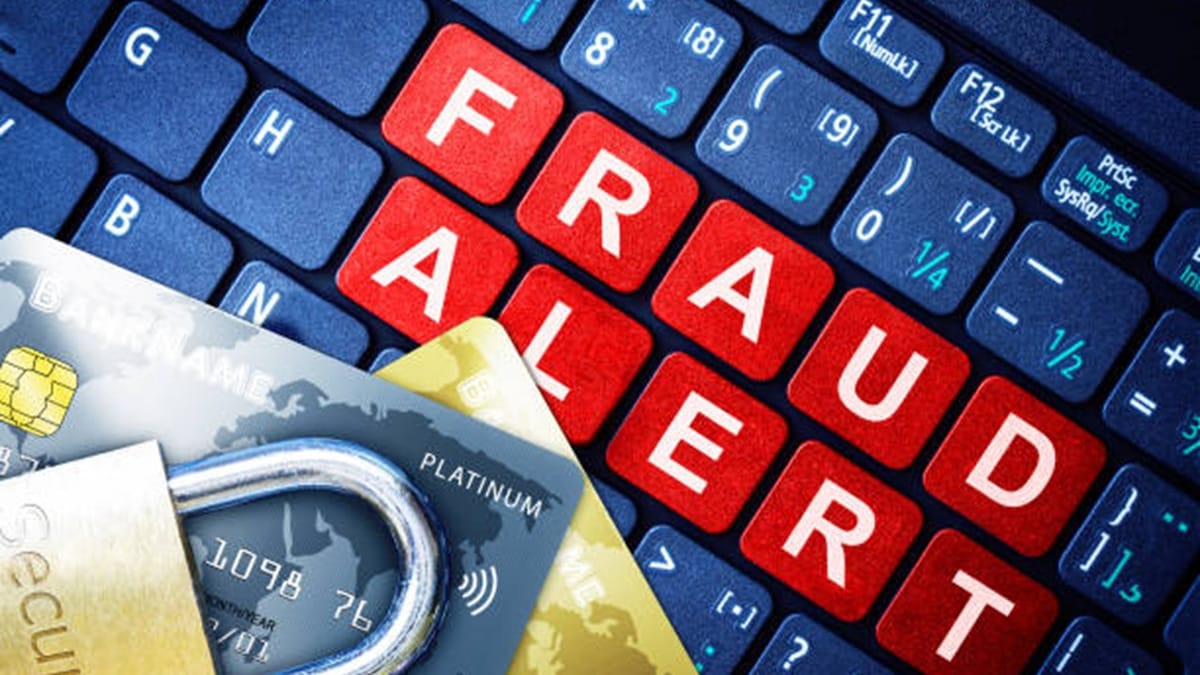 Allahabad HC: Bank Not Liable for Alleged Cyber Fraud When Transactions Were Made by Account Holders Themselves