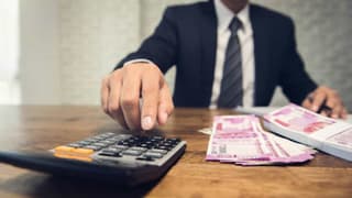 Mere reflecting cash withdrawal from bank is not sufficient evidence to conclude source of Unexplained cash: ITAT