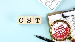 Rs 866 Crore GST Scam Exposed: Daily Wage Workers Used to Set Up 20 Fake Firms