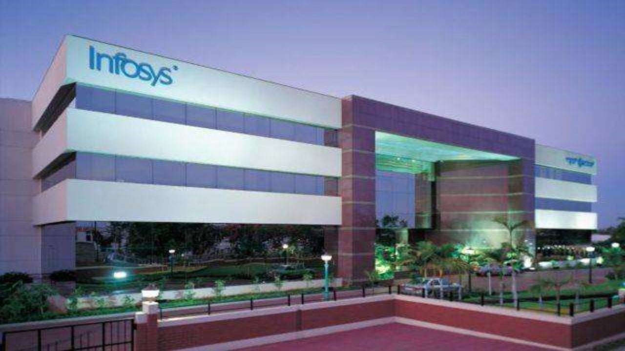 Infosys Invites Engineering Graduates: Check Experience, Location Details Here