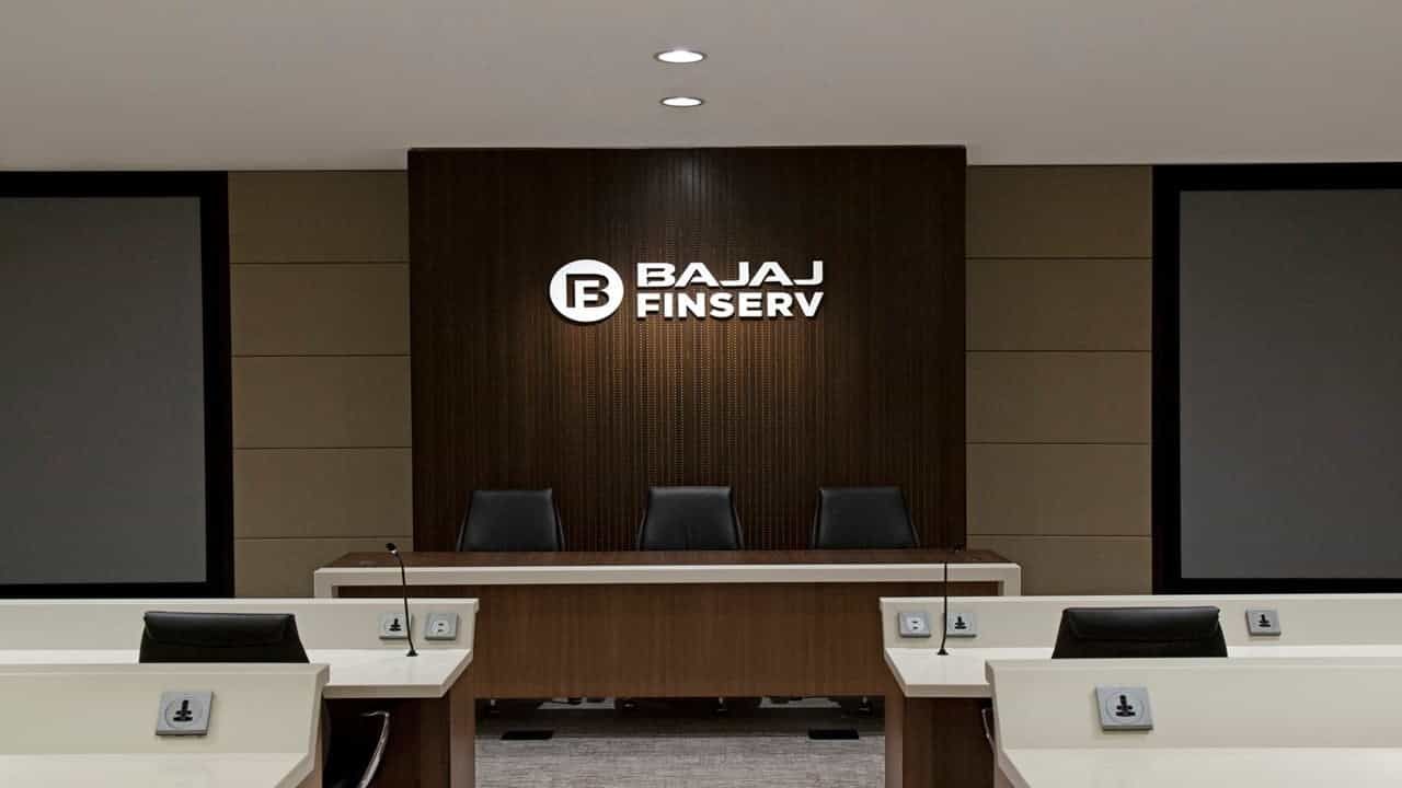 Job Opportunity for Graduates at Bajaj Finserv