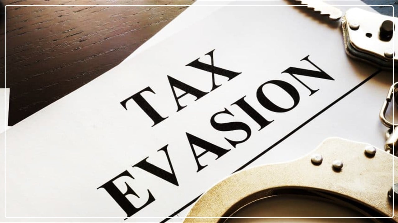 Tax Evasion: GST Evasion of Rs.100 Crore via fake E-way bills; IT Department raided 16 places last year