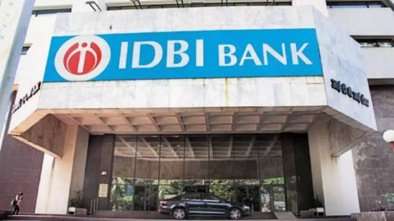 IDBI Bank Receives Rs 2,702 Crore Income Tax Refund for 2016-17