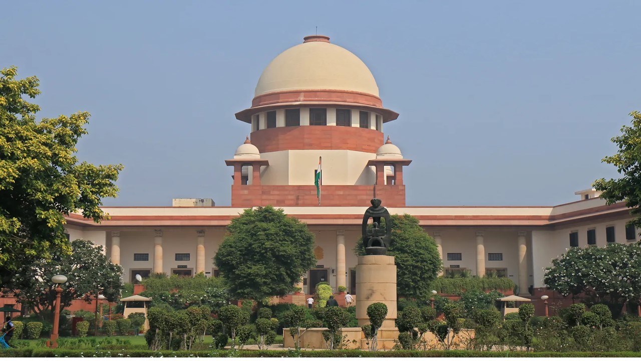 Supreme Court Agrees to Hear Plea Challenging Income Tax Exemption for Political Parties